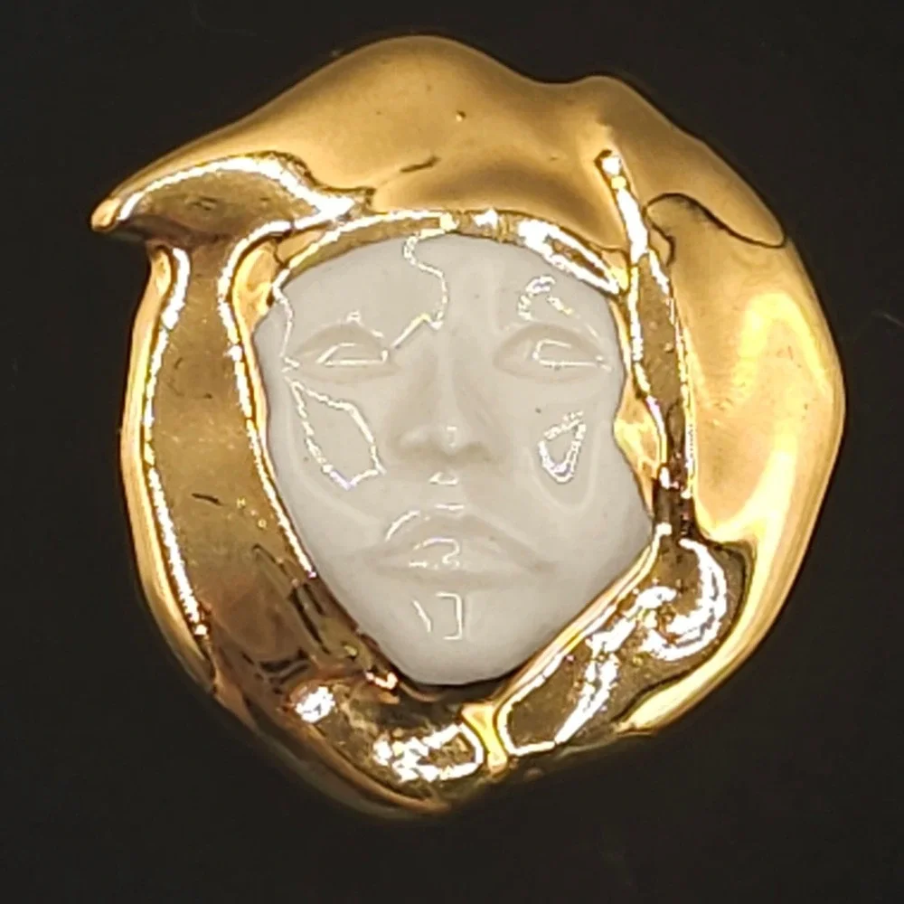 Gold Tone Brooch Ceramic Face Glazed White 2 Inch Avant Garde Ethereal